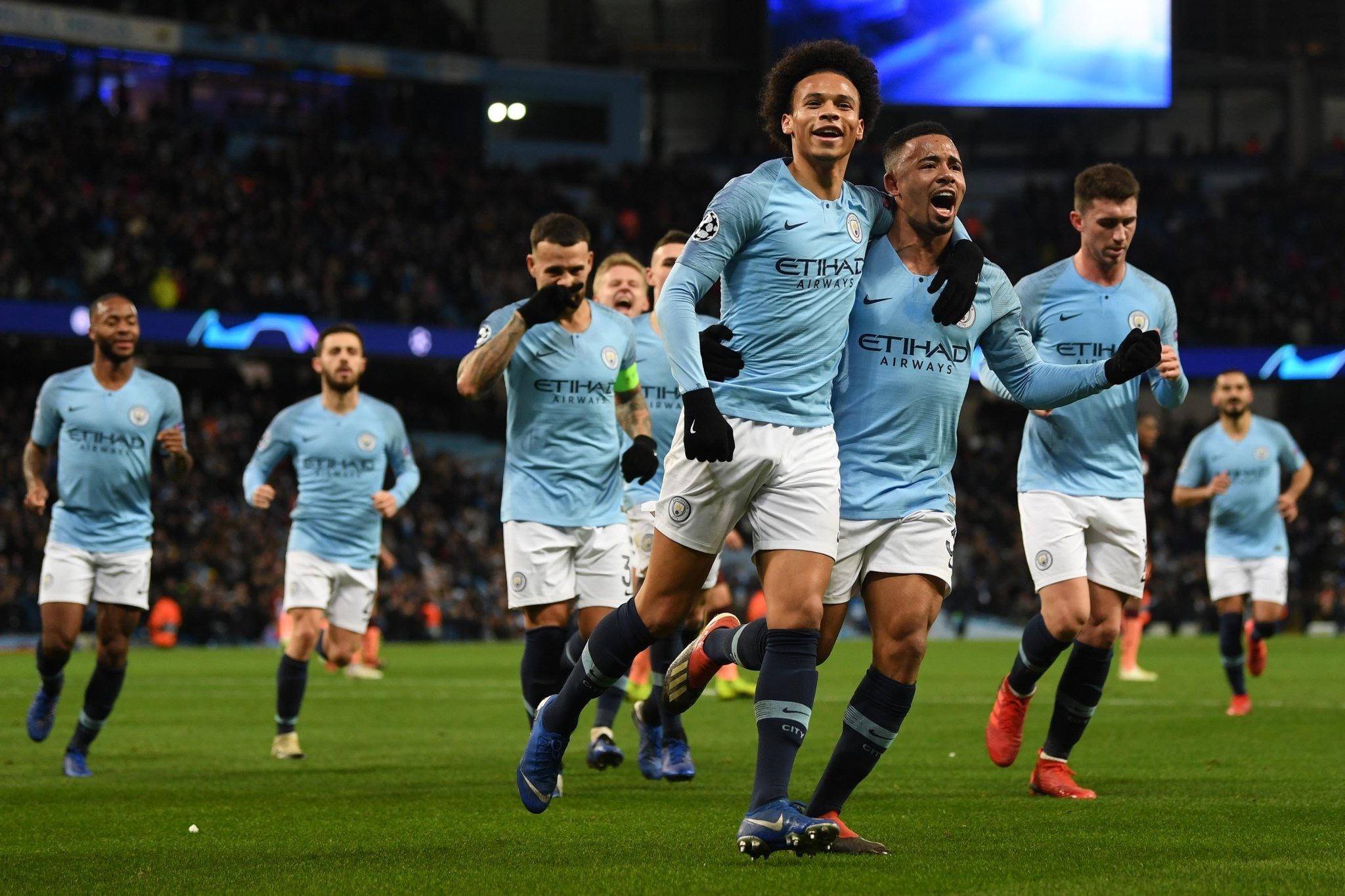 的中卫厄斯 的中卫厄斯